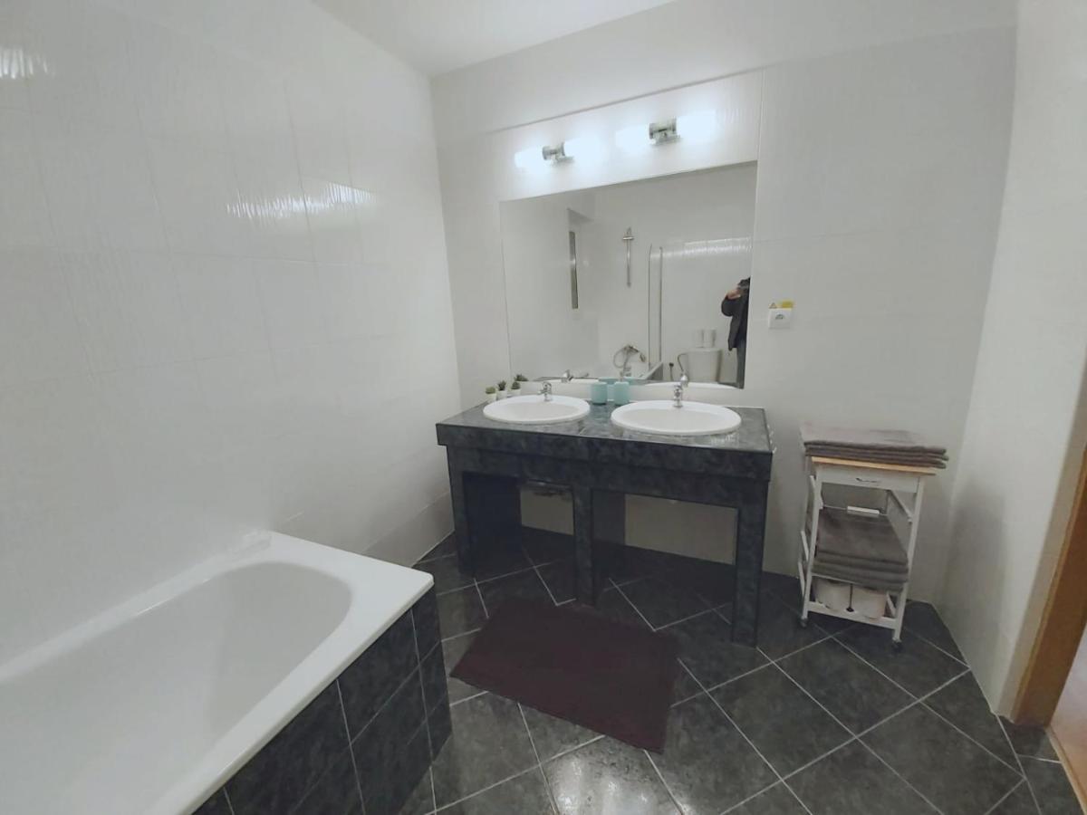 Mountain Village Apartment Pinewood *** วิชเน รุชบาคีย์ ภายนอก รูปภาพ